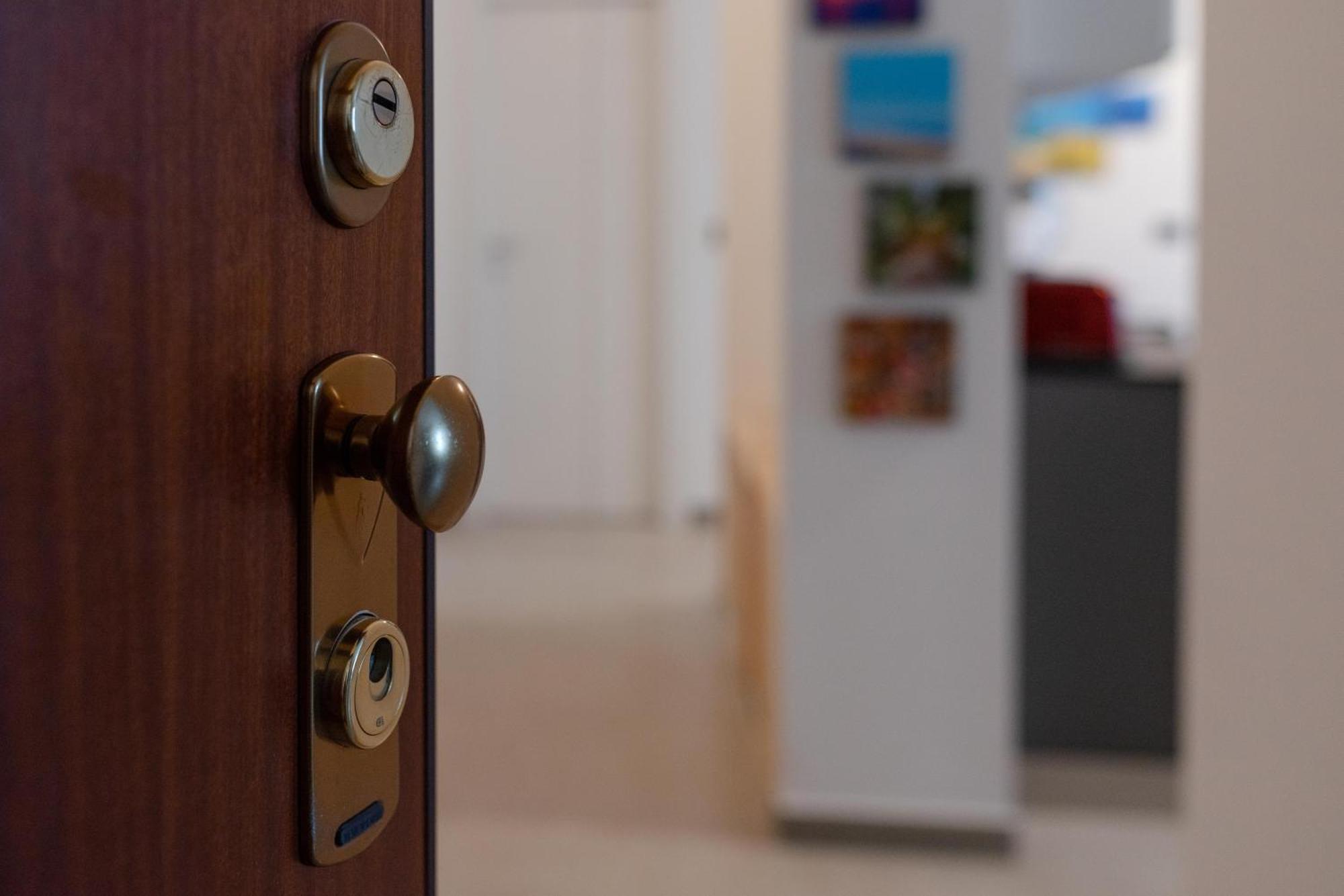 Nova House, Airco, Park Su Strada Gratis By Happyhostorino