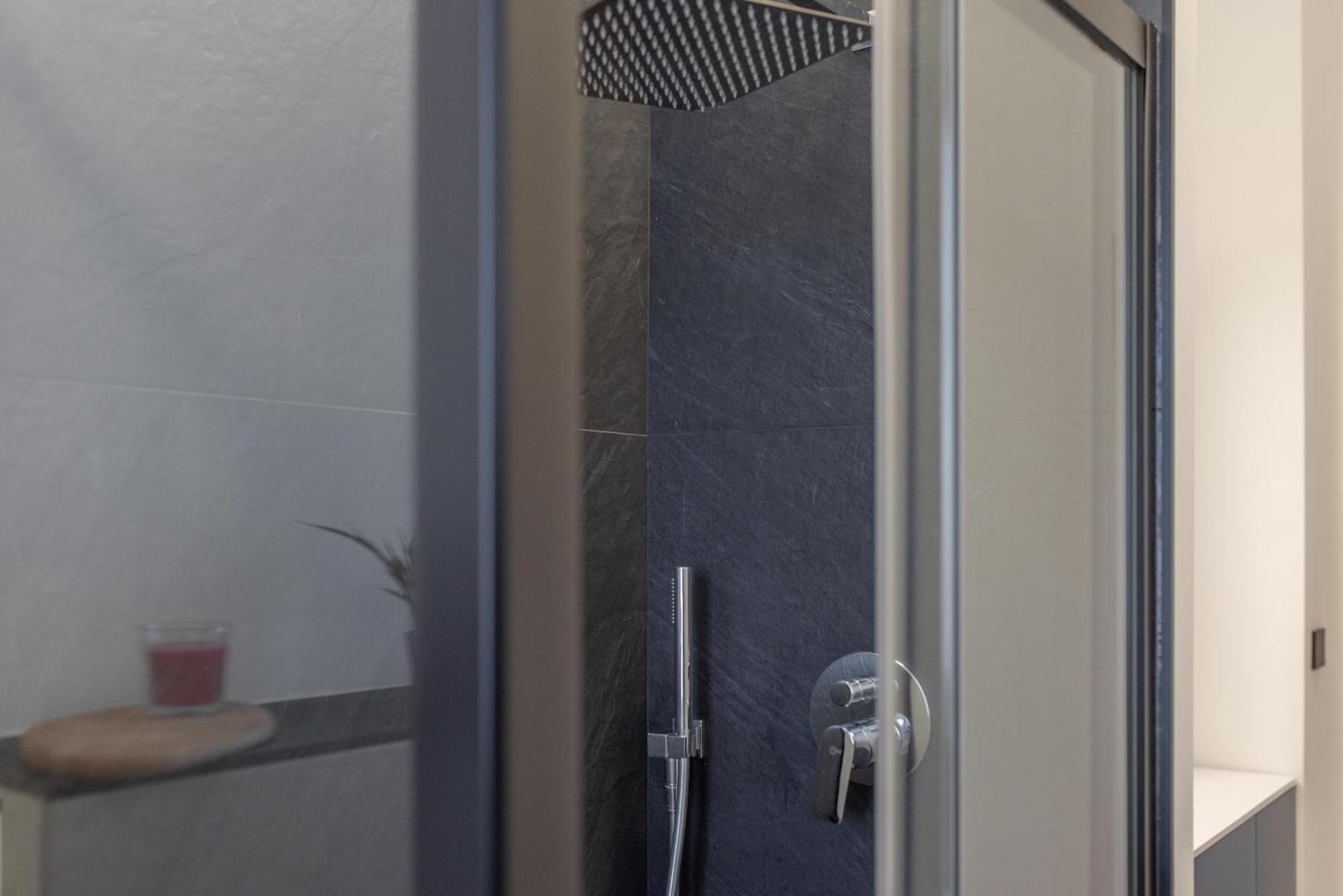 Nova House, Airco, Park Su Strada Gratis By Happyhostorino