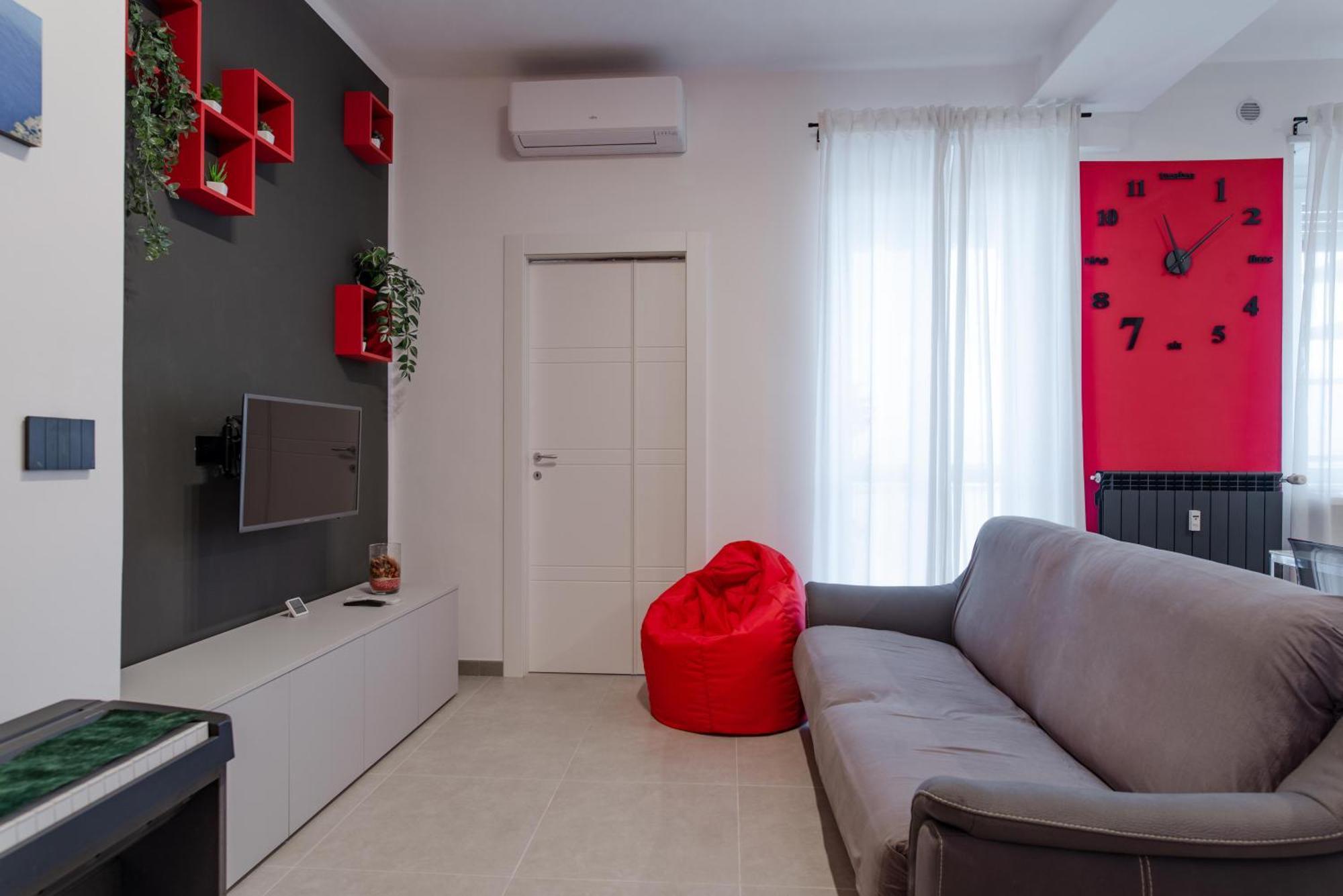 Nova House, Airco, Park Su Strada Gratis By Happyhostorino Appartamento Torino