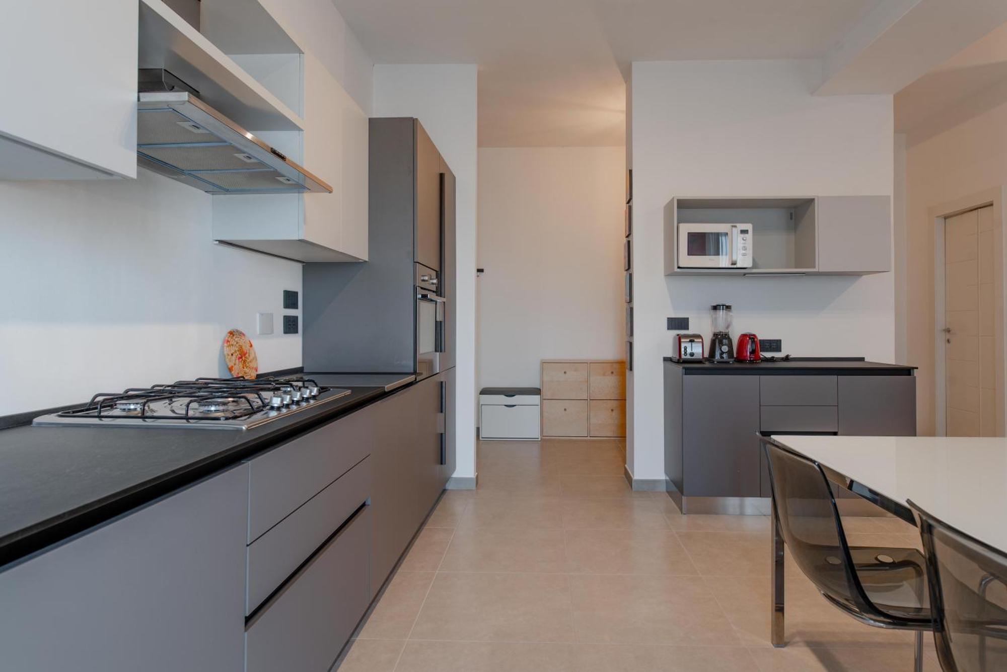 Appartamento Nova House, Airco, Park Su Strada Gratis By Happyhostorino Torino